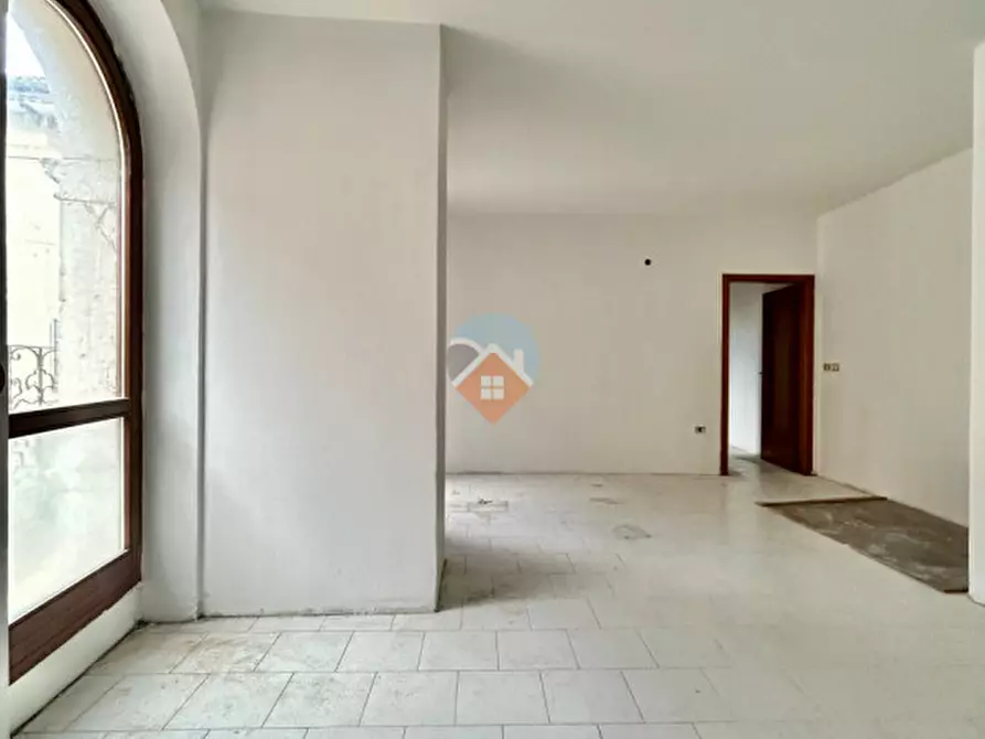 Immagine 2 di Appartamento in vendita  a Ala