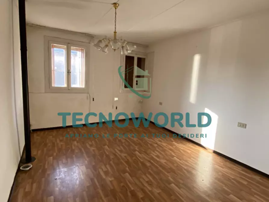 Immagine 10 di Rustico / casale in vendita  in Via Capovilla a Carrè