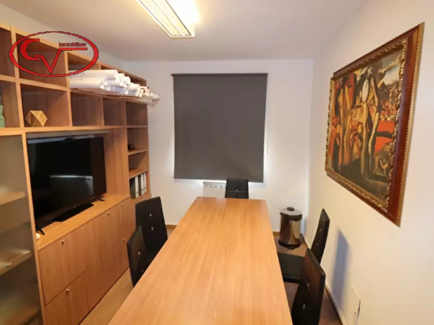 Immagine 6 di Laboratorio in vendita  in Viale Filippo Turati a Loro Ciuffenna