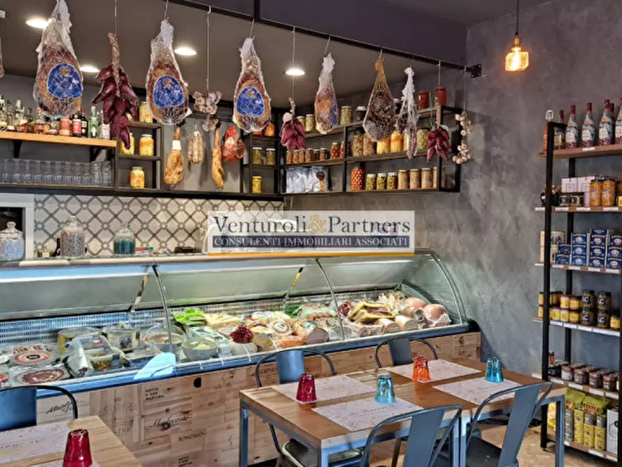Immagine 10 di Attività commerciale in vendita  in Via Monte Falò 4 a Lonato del Garda