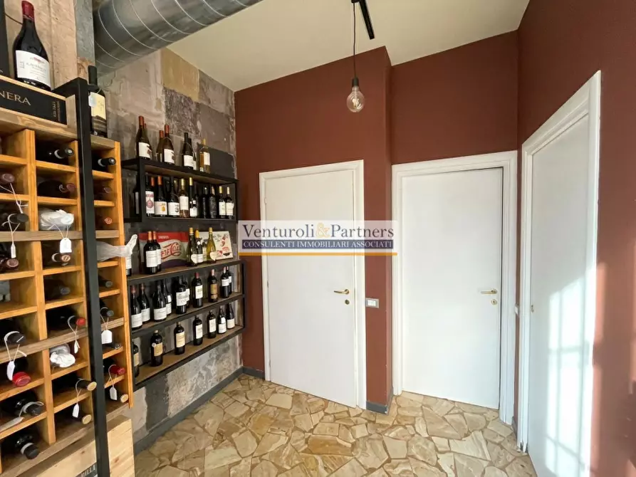 Immagine 15 di Attività commerciale in vendita  in Via Monte Falò 4 a Lonato del Garda