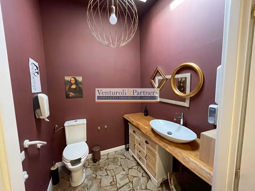 Immagine 29 di Attività commerciale in vendita  in Via Monte Falò 4 a Lonato del Garda