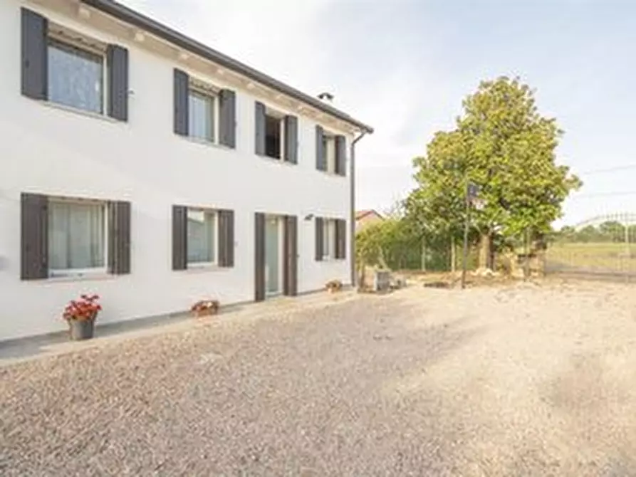 Immagine 2 di Casa indipendente in vendita  in Via Tintoretto  12 a Vigonza