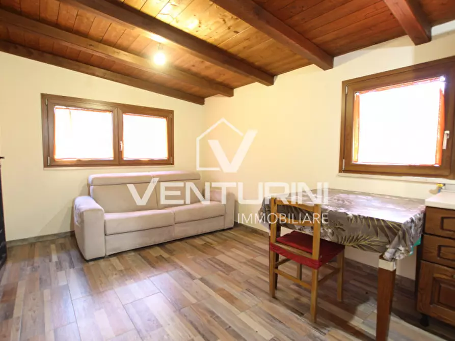 Immagine 10 di Casa indipendente in vendita  in Via Formigara, 45 a Roma