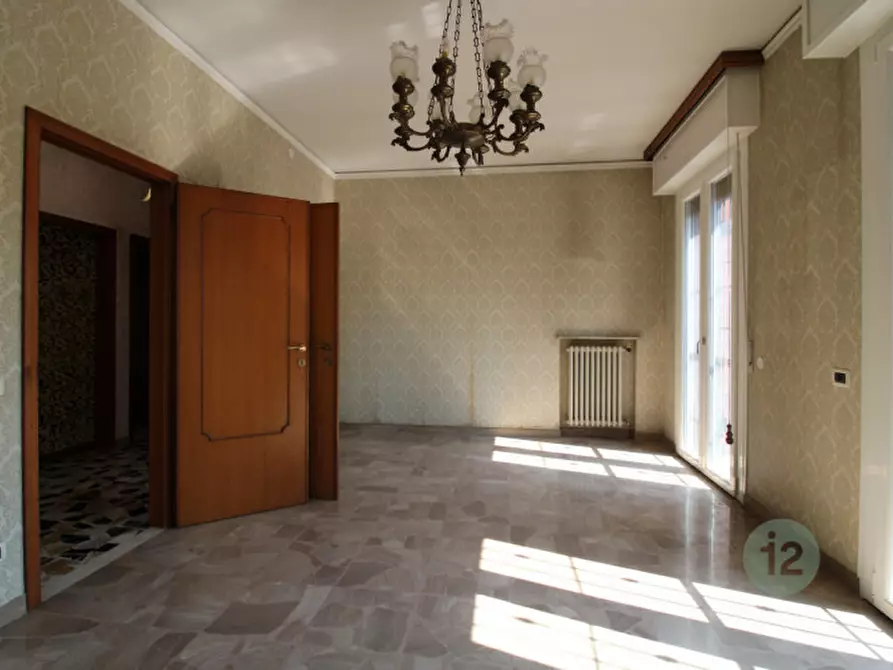 Immagine 8 di Casa indipendente in vendita  in Via Motta a Mirandola