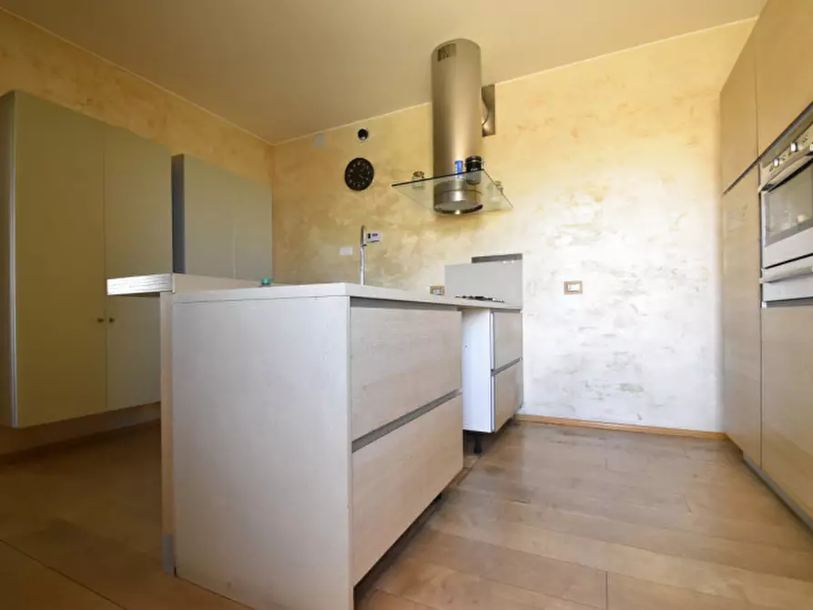 Immagine 15 di Appartamento in vendita  in via ferdinando magellano 20 a Bussolengo