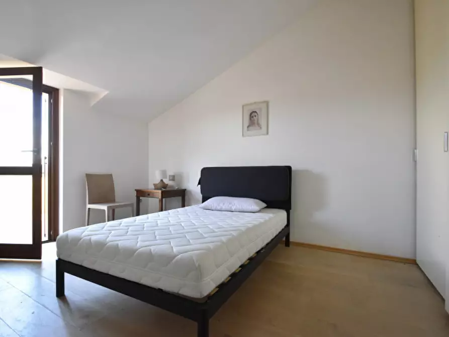 Immagine 26 di Appartamento in vendita  in via ferdinando magellano 20 a Bussolengo
