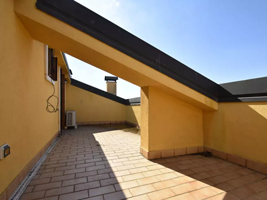 Immagine 29 di Appartamento in vendita  in via ferdinando magellano 20 a Bussolengo