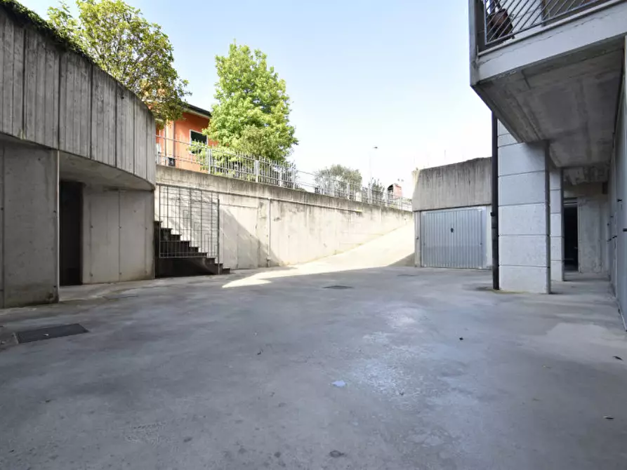 Immagine 33 di Appartamento in vendita  in via ferdinando magellano 20 a Bussolengo