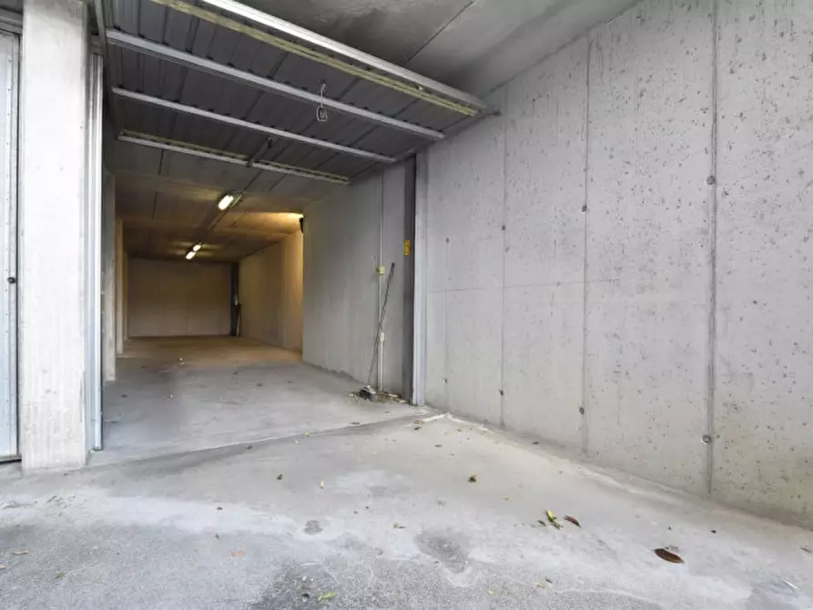 Immagine 34 di Appartamento in vendita  in via ferdinando magellano 20 a Bussolengo