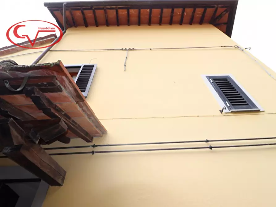 Immagine 1 di Appartamento in vendita  in località mercatale torre a Montevarchi