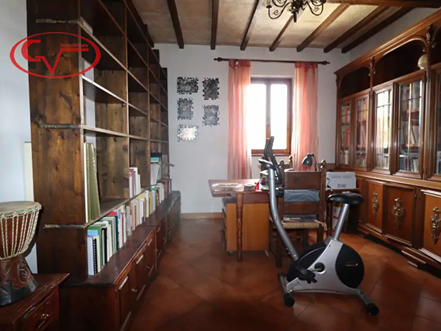 Immagine 12 di Appartamento in vendita  in località mercatale torre a Montevarchi