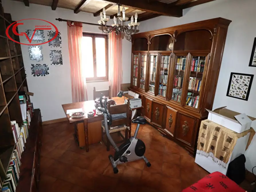 Immagine 14 di Appartamento in vendita  in località mercatale torre a Montevarchi