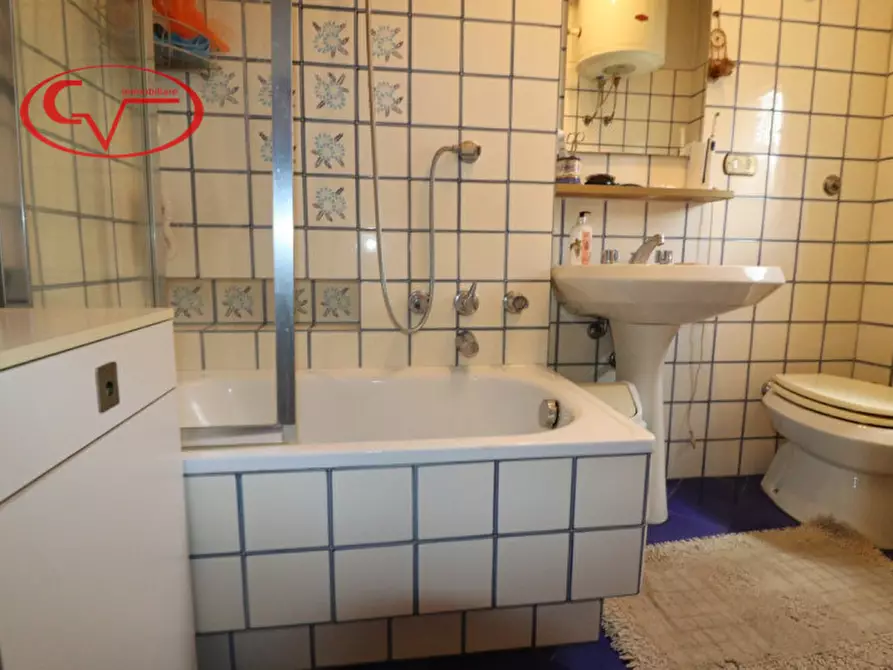 Immagine 22 di Appartamento in vendita  in località mercatale torre a Montevarchi