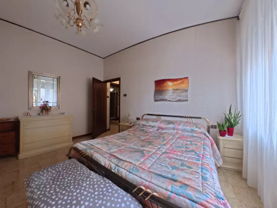 Immagine 15 di Appartamento in vendita  in Via dei Teatini 6 a Pescara