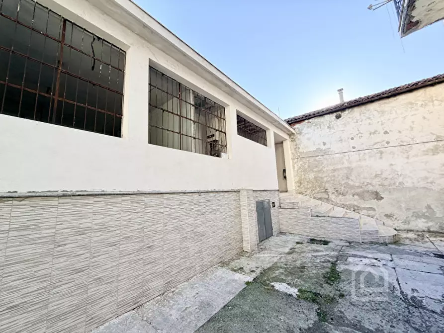 Immagine 11 di Magazzino in vendita  in Corso Camillo Benso Conte di Cavour 64 a Trino Vercellese