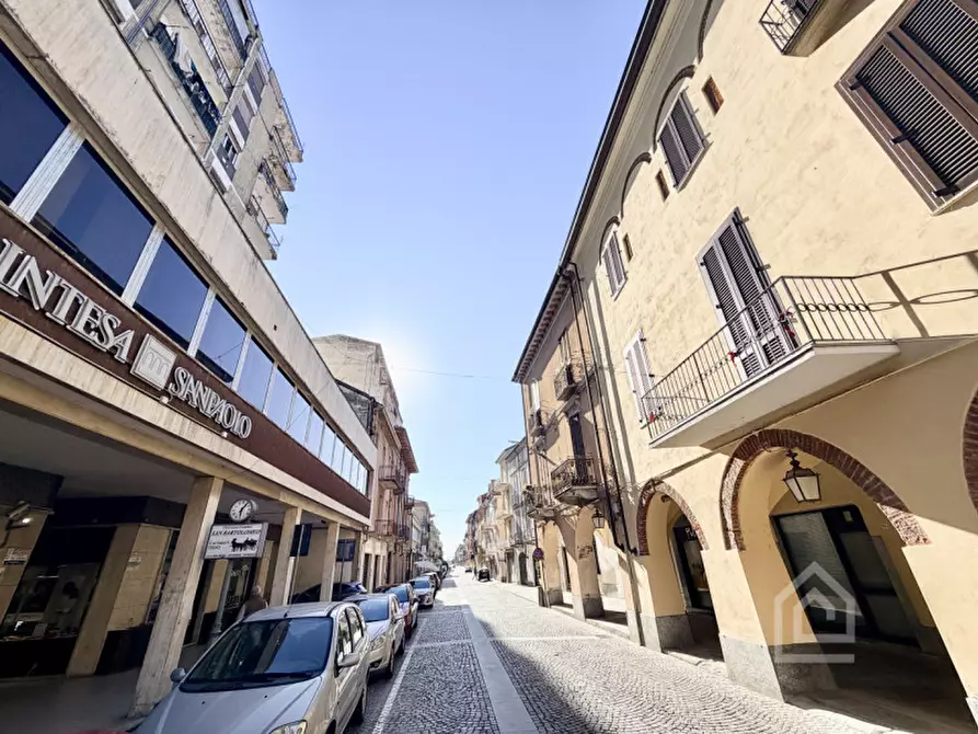 Immagine 12 di Magazzino in vendita  in Corso Camillo Benso Conte di Cavour 64 a Trino Vercellese