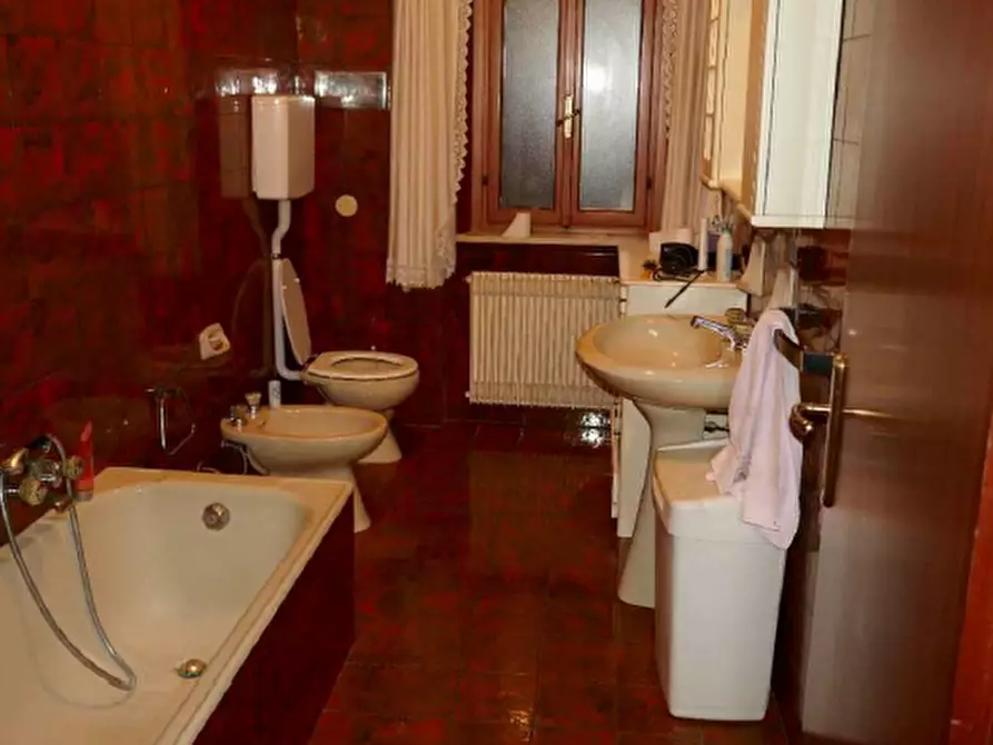 Immagine 3 di Villa in vendita  in Via Giuseppe Mazzini a Montereale Valcellina