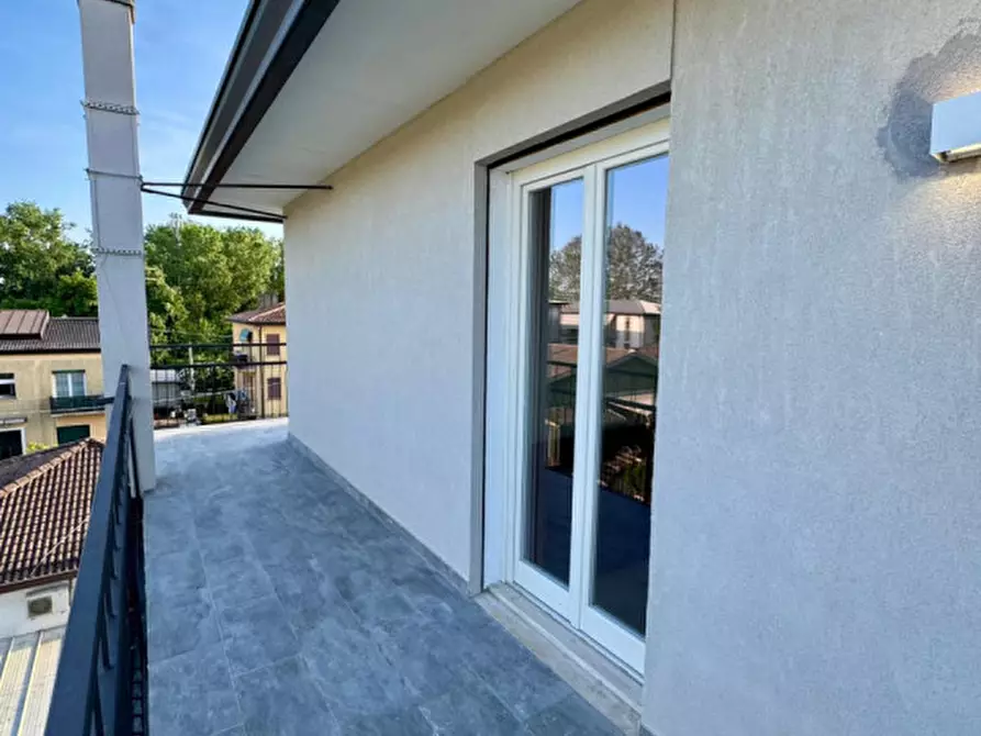 Immagine 3 di Appartamento in vendita  a Padova