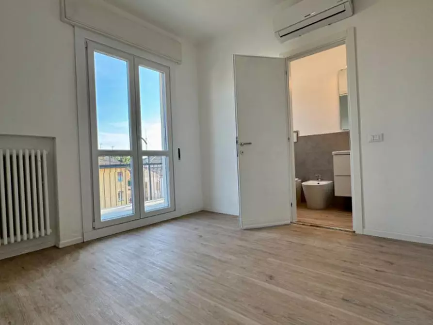 Immagine 8 di Appartamento in vendita  a Padova