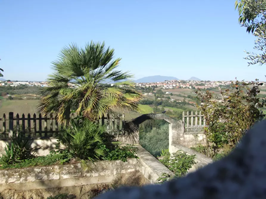 Immagine 10 di Casa indipendente in vendita  in Sant'Antonio a Apice