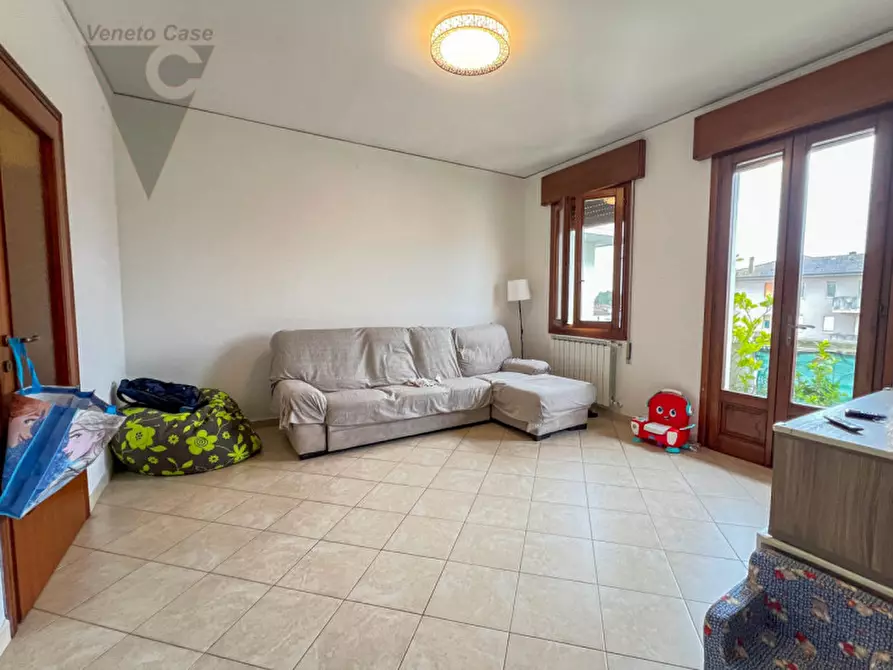 Immagine 4 di Appartamento in vendita  in Viale Risorgimento a Adria