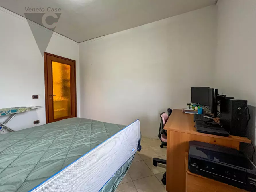 Immagine 12 di Appartamento in vendita  in Viale Risorgimento a Adria