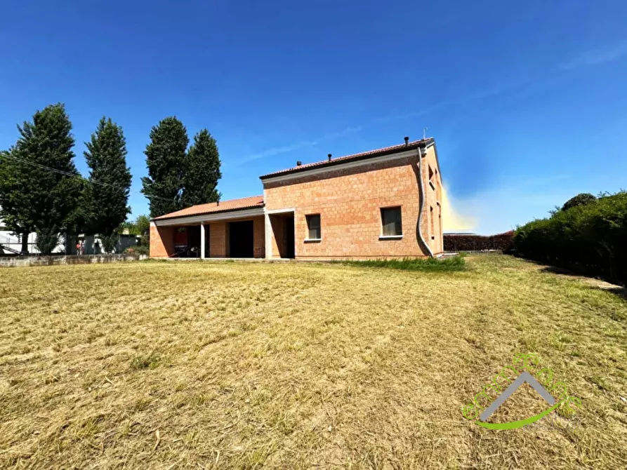 Immagine 1 di Casa indipendente in vendita  in Via Alcide de Gasperi a Campolongo Maggiore