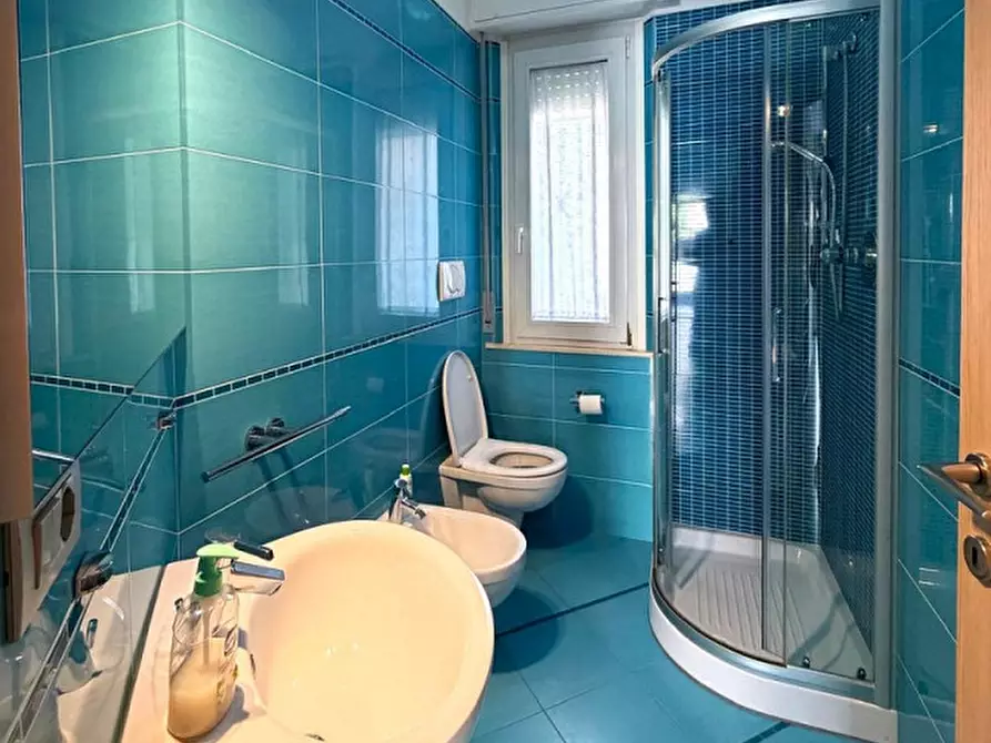 Immagine 8 di Villa in vendita  in viale Lugo a Riccione