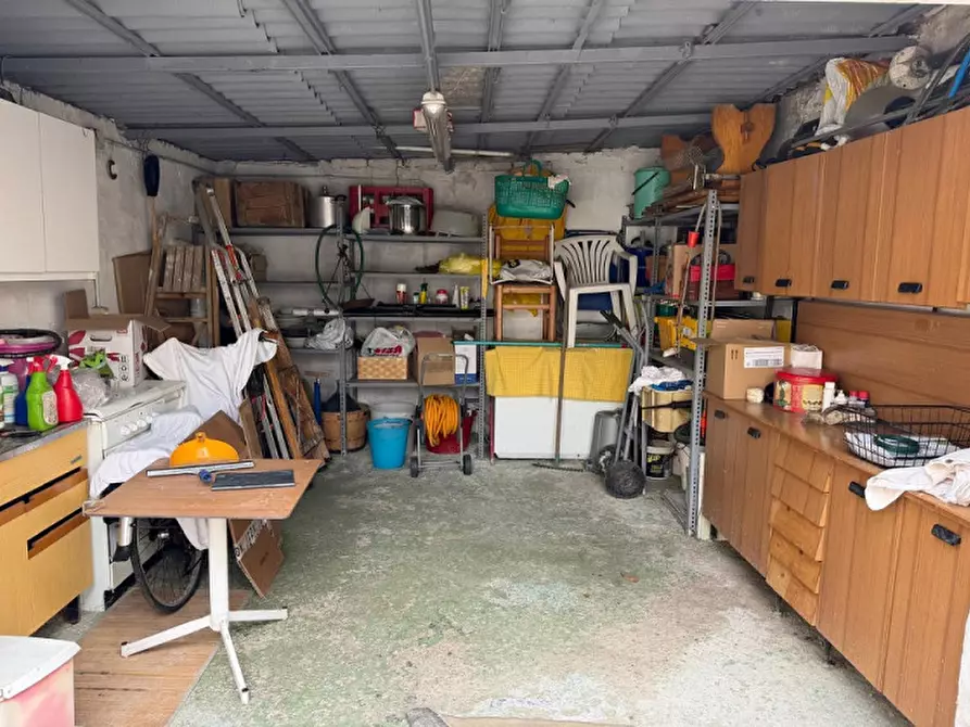 Immagine 37 di Villa in vendita  in viale Lugo a Riccione