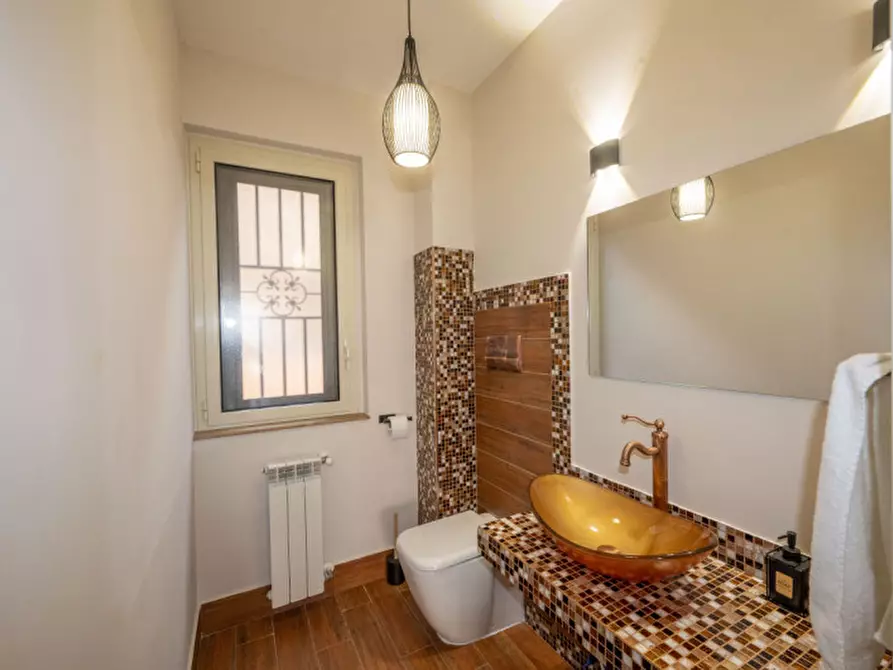 Immagine 9 di Villa in vendita  in Via Ogliastri 57 a Messina
