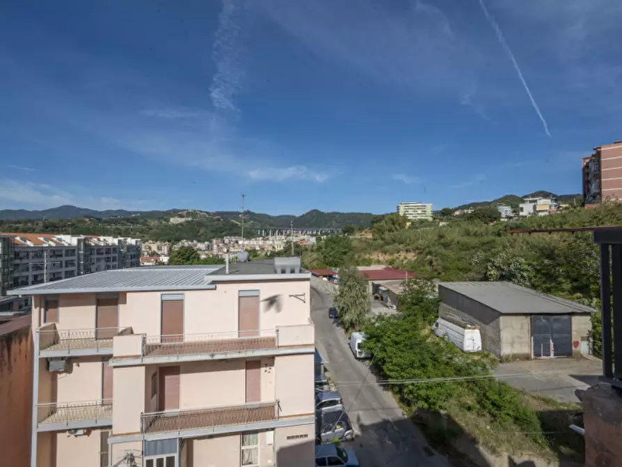 Immagine 38 di Villa in vendita  in Via Ogliastri 57 a Messina