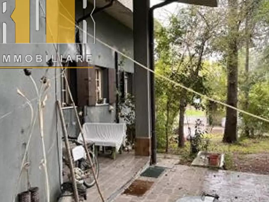 Immagine 2 di Villa in vendita  in via Montanara a Abano Terme