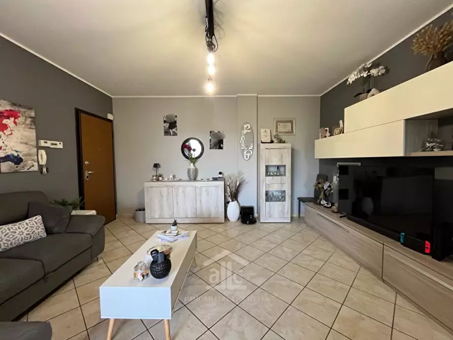 Immagine 17 di Appartamento in vendita  in Via Donatello a Lecce