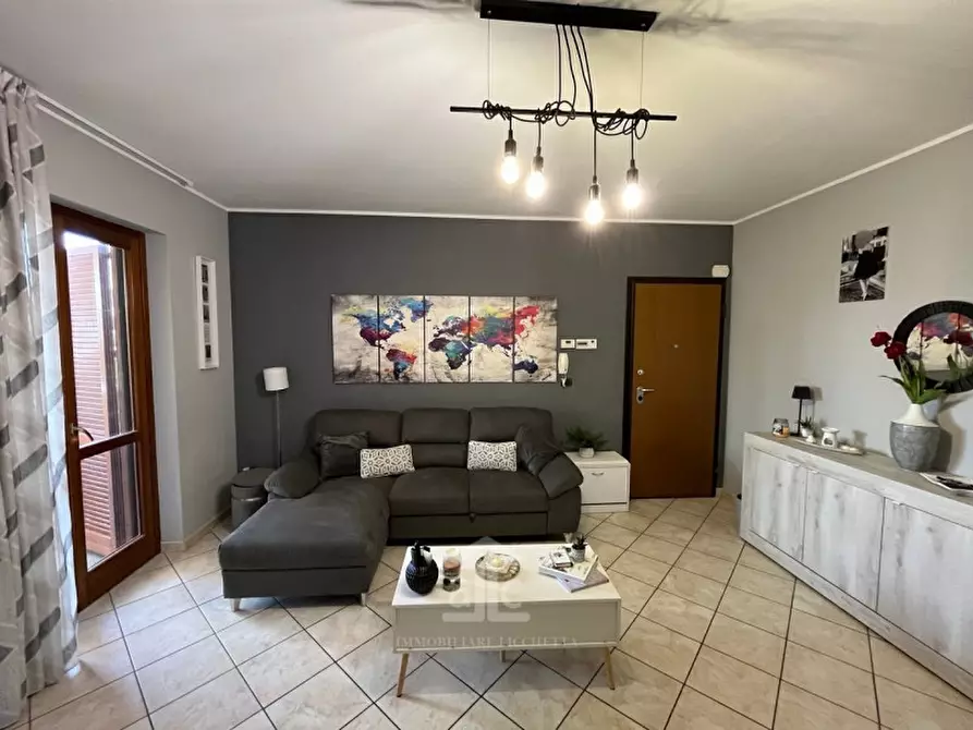 Immagine 29 di Appartamento in vendita  in Via Donatello a Lecce