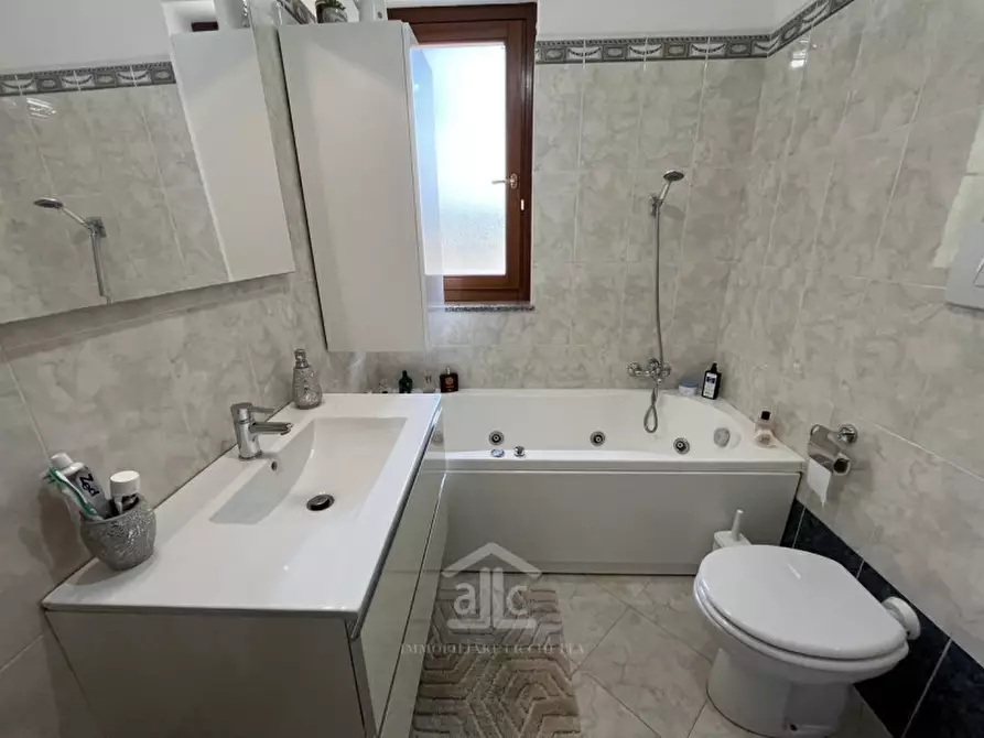 Immagine 35 di Appartamento in vendita  in Via Donatello a Lecce