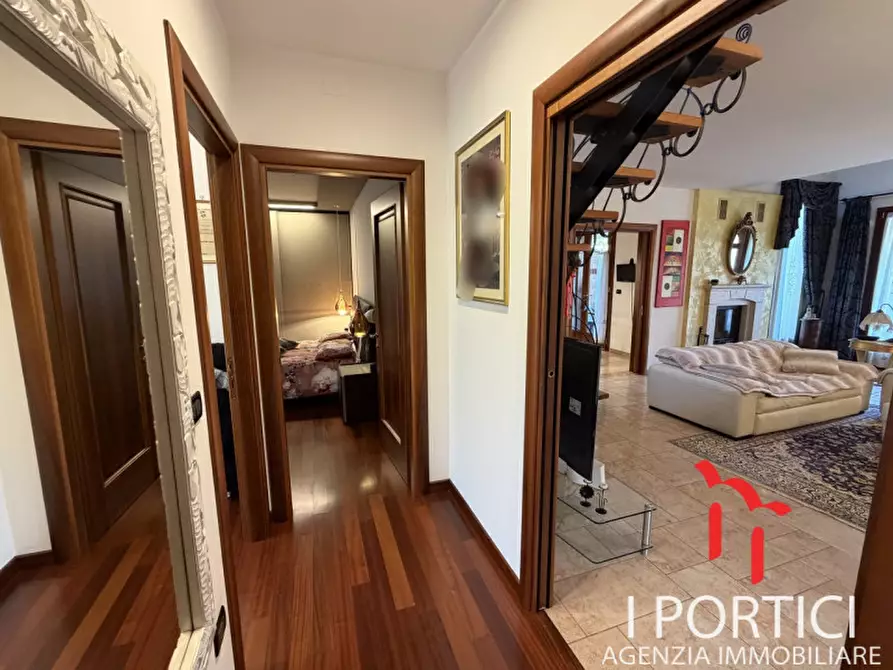 Immagine 17 di Casa bifamiliare in vendita  in Via Tiziano a Scorzè