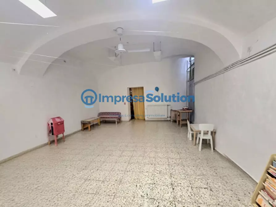 Immagine 7 di Appartamento in vendita  in Piazza San Domenico Maggiore a Napoli