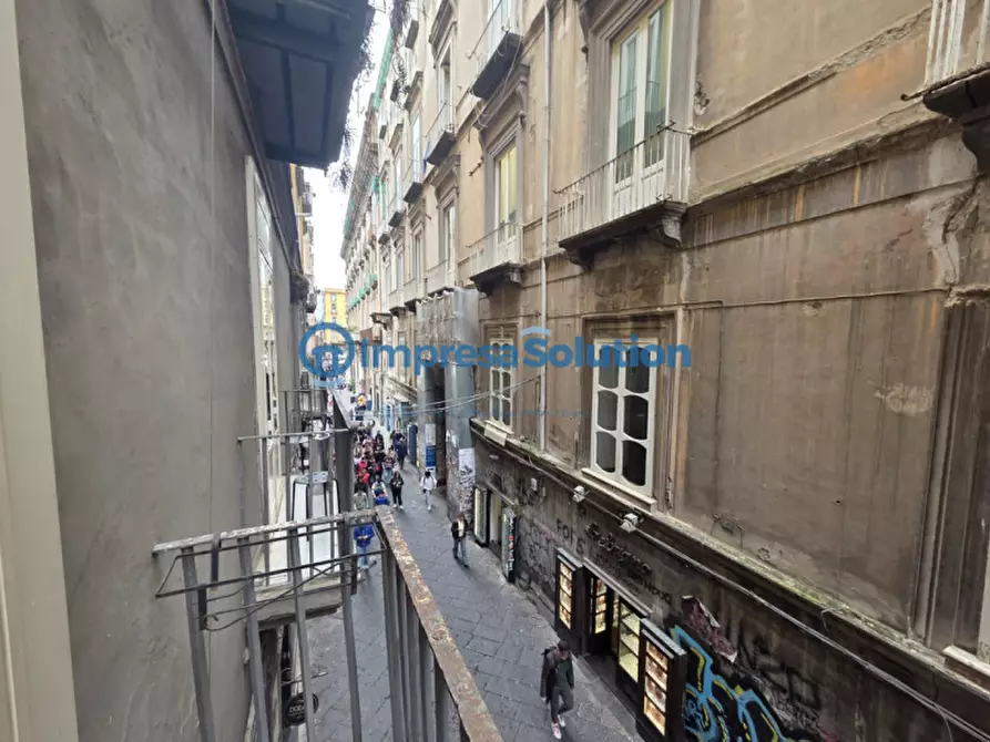 Immagine 23 di Appartamento in vendita  in Piazza San Domenico Maggiore a Napoli