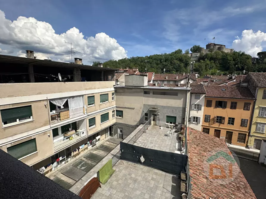 Immagine 3 di Palazzo in vendita  in Via Bellinzona a Gorizia