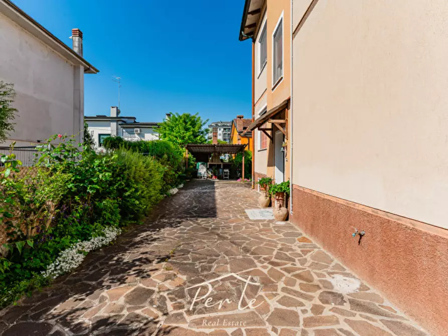 Immagine 7 di Casa indipendente in vendita  in Via Anna Filippini Poma, n.9, Mantova. a Mantova