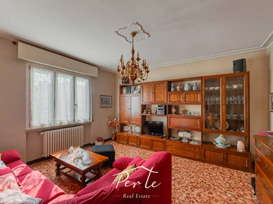 Immagine 12 di Casa indipendente in vendita  in Via Anna Filippini Poma, n.9, Mantova. a Mantova