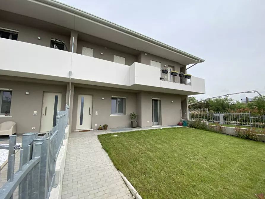 Immagine 1 di Appartamento in vendita  in Via abate antonio cesare a Castel D'azzano