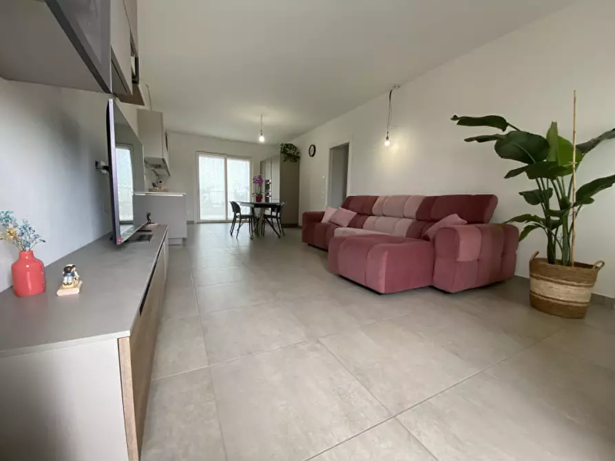 Immagine 3 di Appartamento in vendita  in Via abate antonio cesare a Castel D'azzano