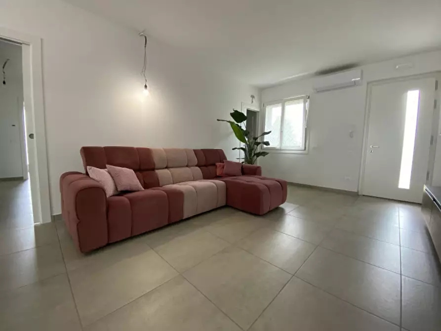 Immagine 5 di Appartamento in vendita  in Via abate antonio cesare a Castel D'azzano