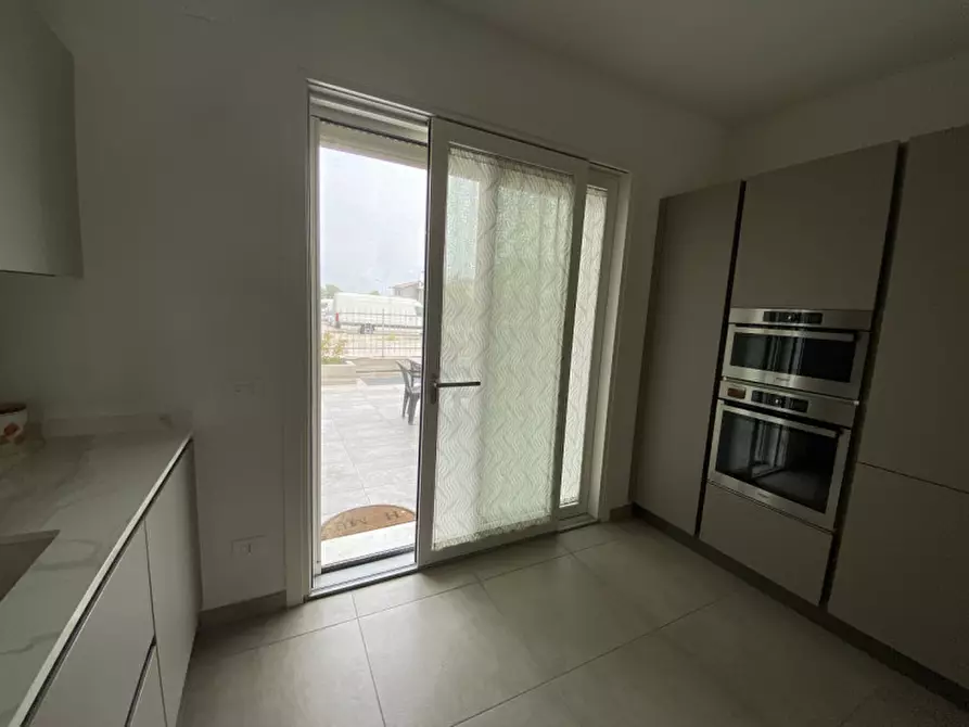 Immagine 8 di Appartamento in vendita  in Via abate antonio cesare a Castel D'azzano
