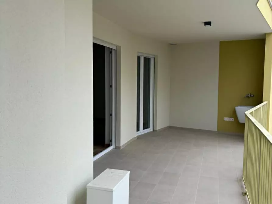 Immagine 8 di Appartamento in vendita  in Via Enzo Ferrari a Pescara