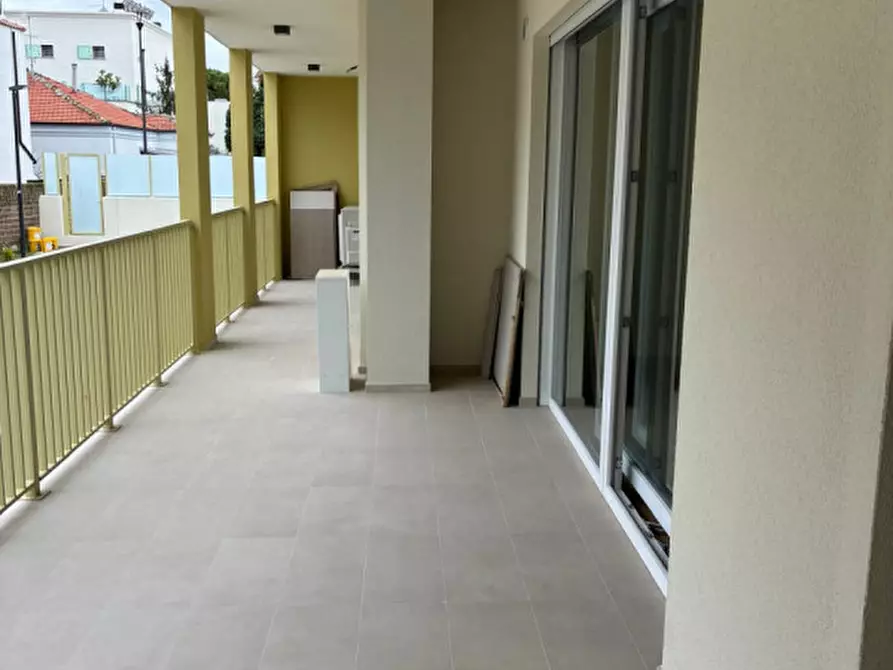 Immagine 9 di Appartamento in vendita  in Via Enzo Ferrari a Pescara
