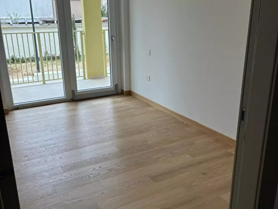 Immagine 12 di Appartamento in vendita  in Via Enzo Ferrari a Pescara