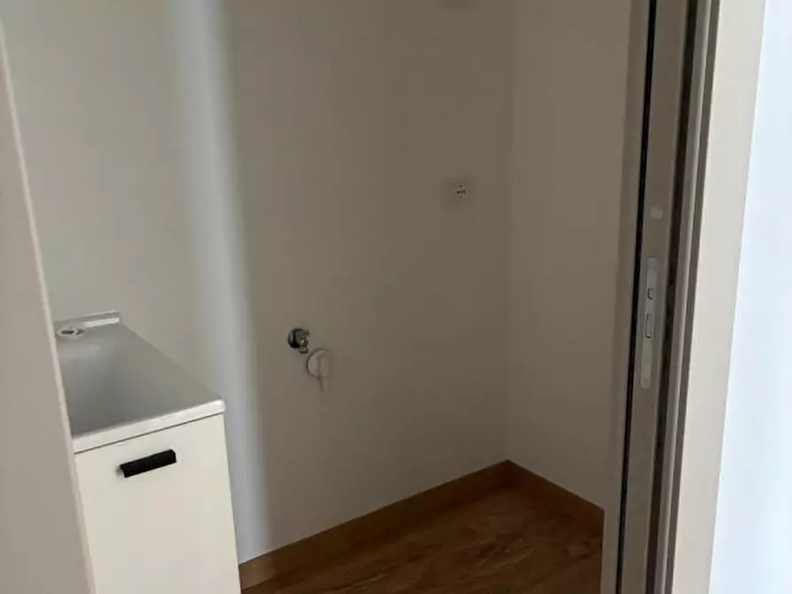 Immagine 13 di Appartamento in vendita  in Via Enzo Ferrari a Pescara